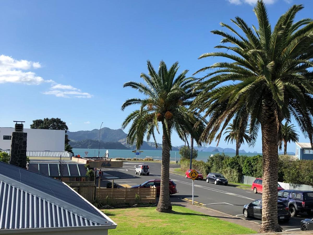 The Publican'S Palace Whitianga Exterior photo